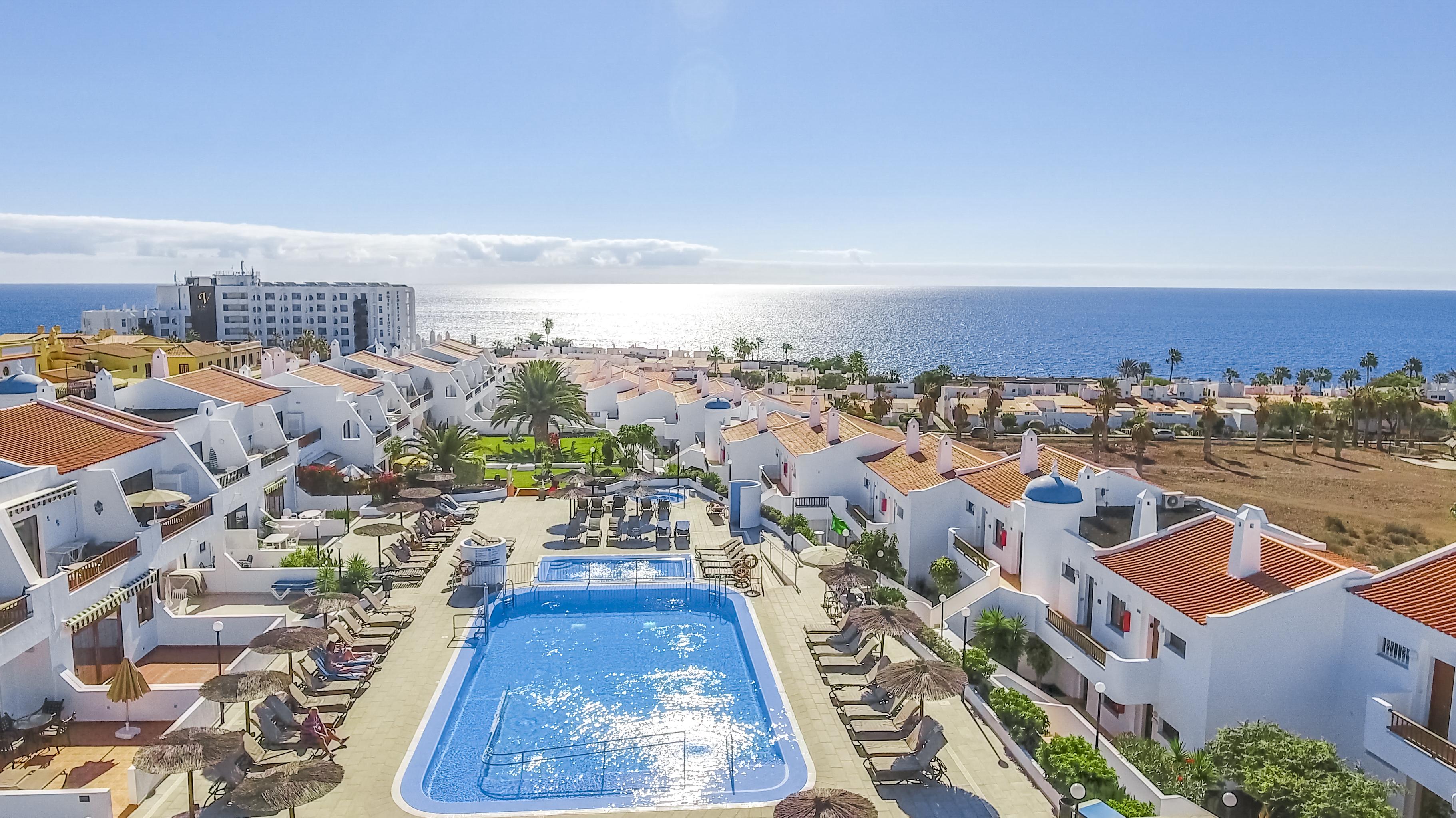 Aparthotel Sunset View Club 3*